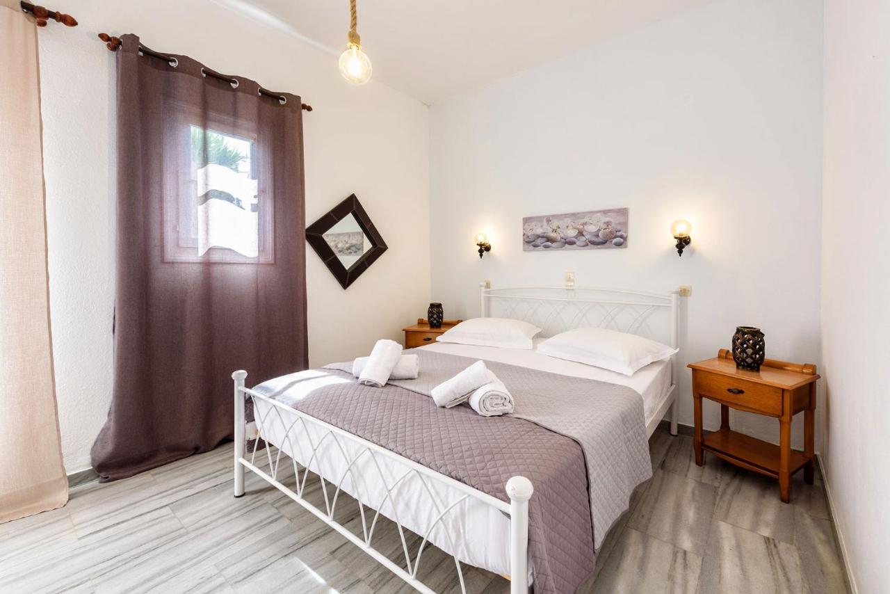 Astoria Apartments Paros Island ภายนอก รูปภาพ