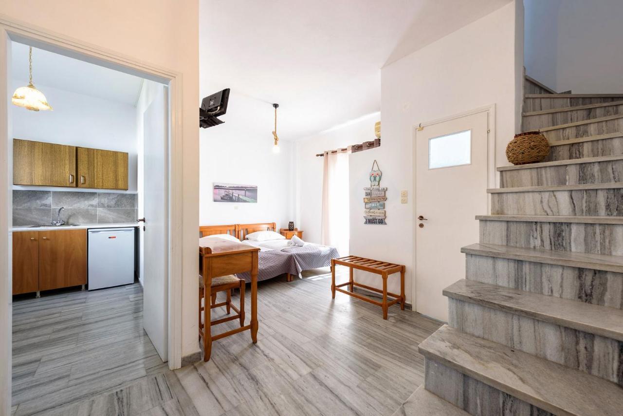 Astoria Apartments Paros Island ภายนอก รูปภาพ