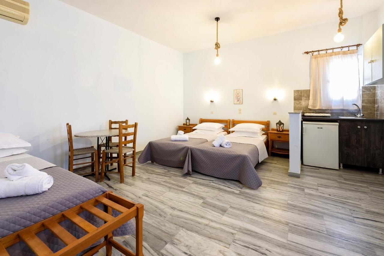 Astoria Apartments Paros Island ภายนอก รูปภาพ