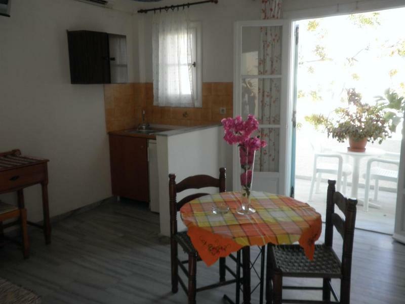 Astoria Apartments Paros Island ภายนอก รูปภาพ